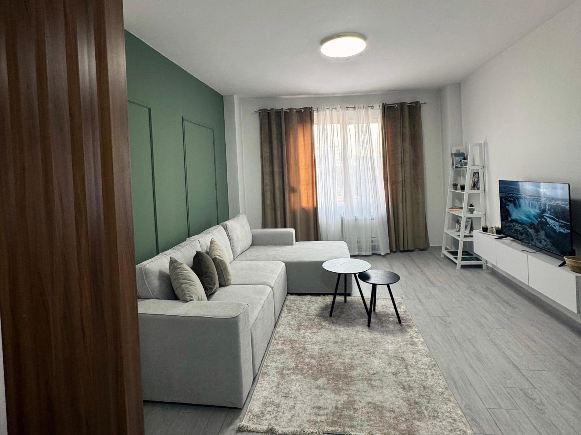 Enol Plazza Appartement *